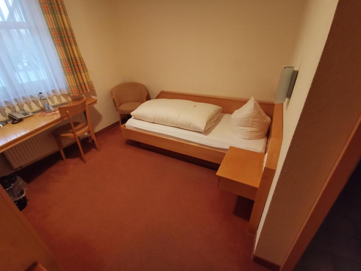 Landgasthof Hirsch Hotel *
